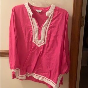 Crown & Ivy top size L pink w/ white trim
